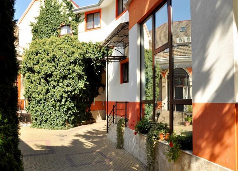 Hotel Cardinal Satu Mare Zewnętrze zdjęcie